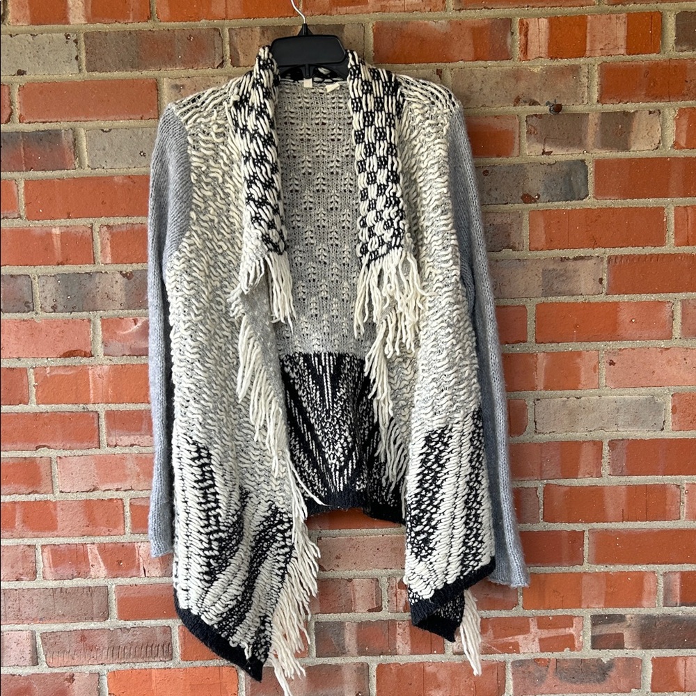 Moth for Anthropologie Gray and Black Patterned Cardigan w fringe